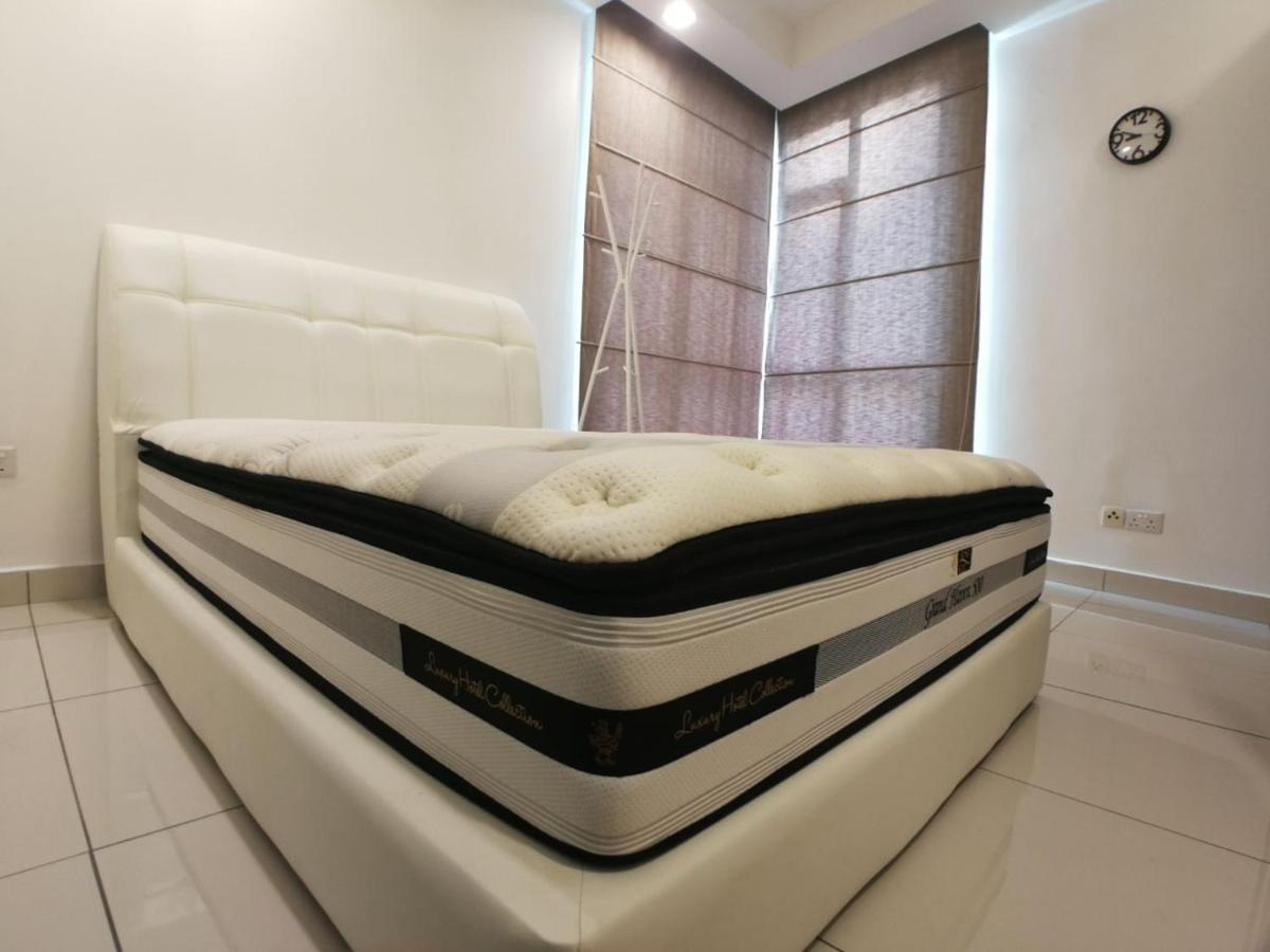 Central Residence Homestay2 @ Sungai Besi, Kuala Lumpur Luaran gambar