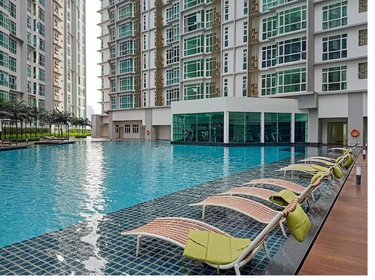 Central Residence Homestay2 @ Sungai Besi, Kuala Lumpur Luaran gambar
